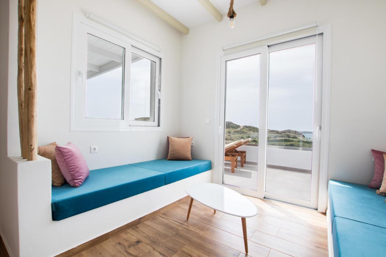 Theros Luxury Villas Damatria Exteriér fotografie