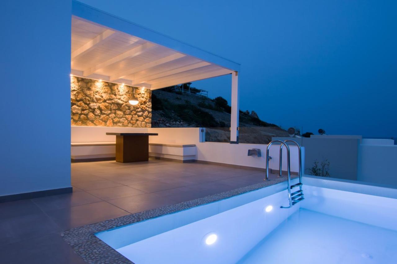 Theros Luxury Villas Damatria Exteriér fotografie